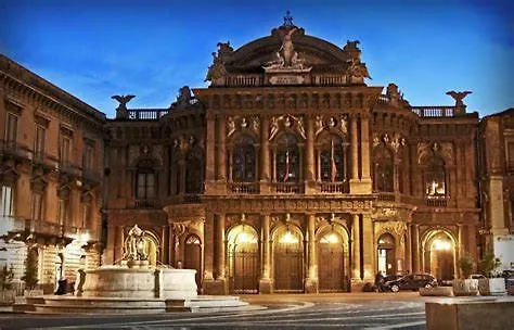 Central Station House Daniele Catania
